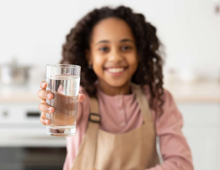 professional-water-filtration-services-girl