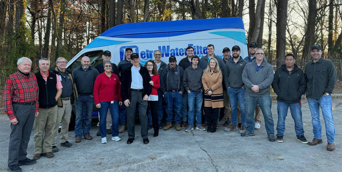 Water filter experts team from Metro Water Filter of the South